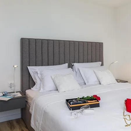 Luxury Etera With Heated Pool Villa Kastela