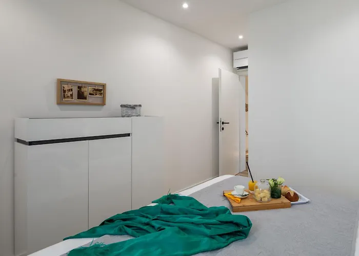 Luxury Etera With Heated Pool Villa