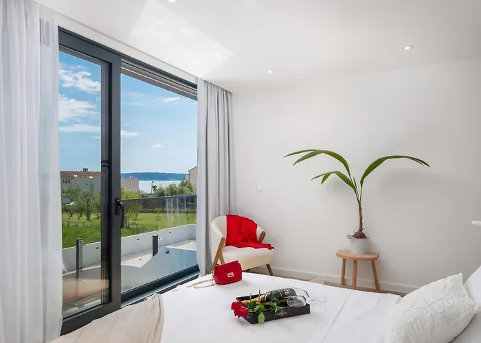 Luxury Etera With Heated Pool * Kaštela