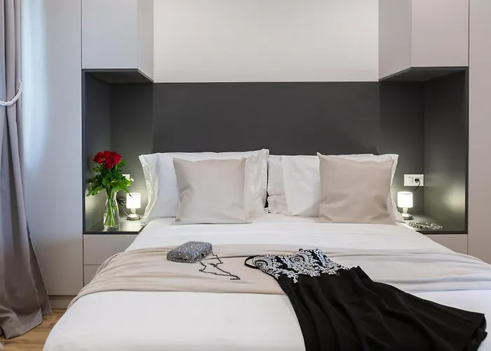 Luxury Etera With Heated Pool *