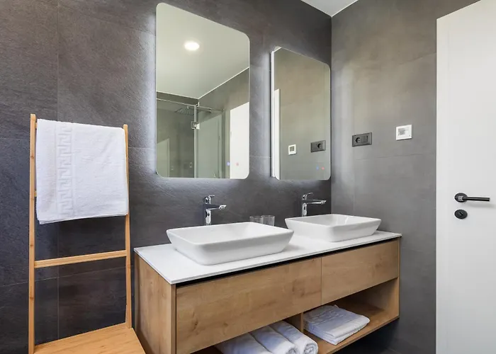 Luxury Etera With Heated Pool Villa Kaštela