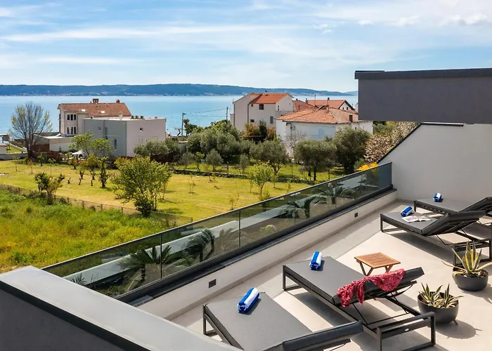 Villa Luxury Etera With Heated Pool *