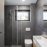Luxury Etera With Heated Pool Villa