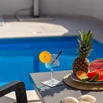 Luxury Etera With Heated Pool *