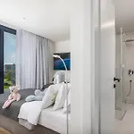 Luxury Etera With Heated Pool