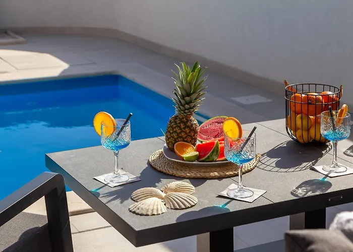 Vila Luxury Etera With Heated Pool