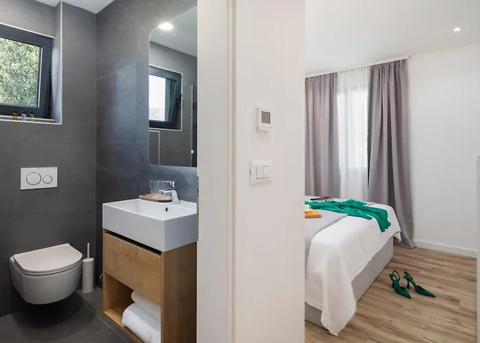 Luxury Etera With Heated Pool