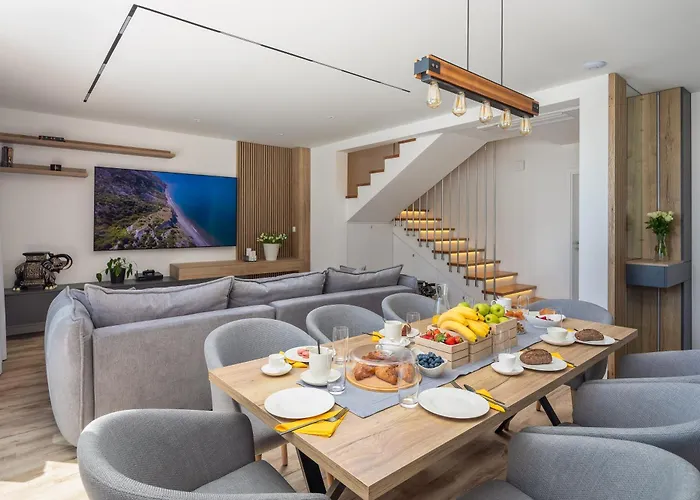 Luxury Etera With Heated Pool Vila *