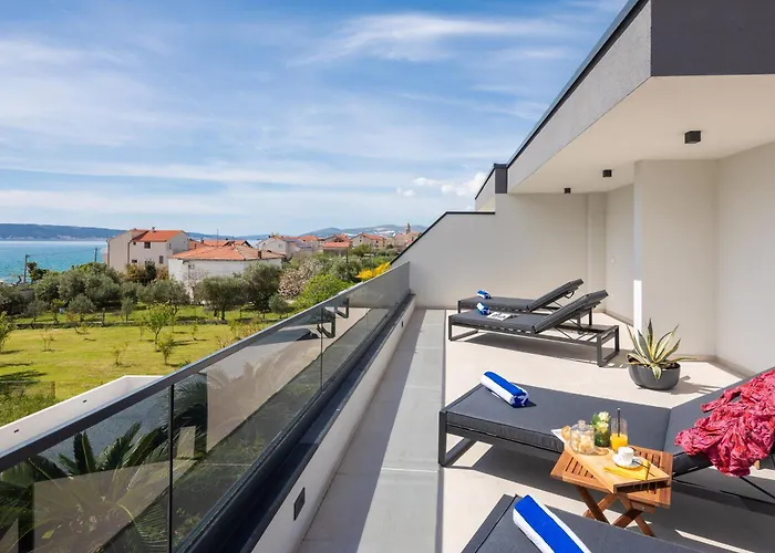 Villa Luxury Etera With Heated Pool *