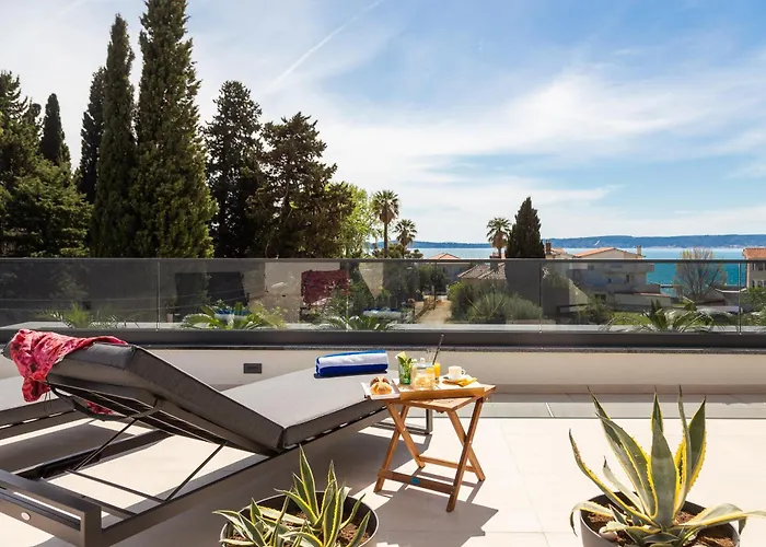 Villa Luxury Etera With Heated Pool